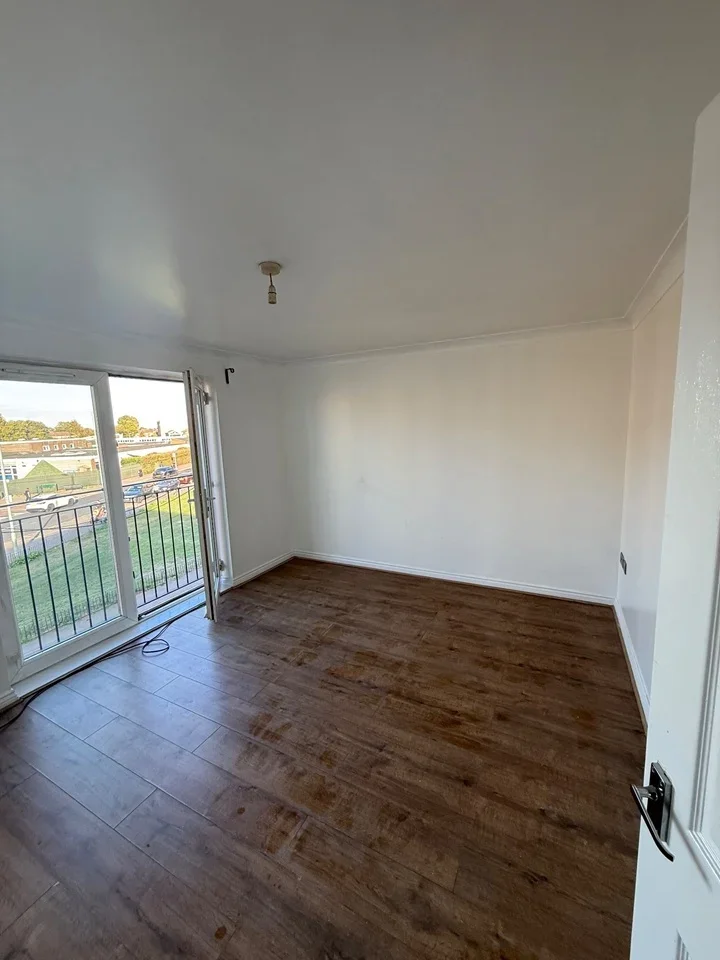 Flat Dock Road in Tilbury