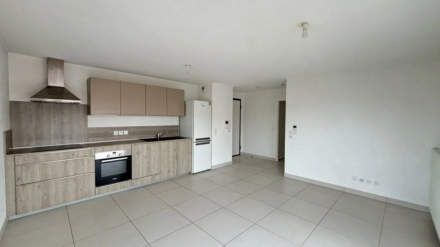 Flat Rue de la République in Ville-la-Grand