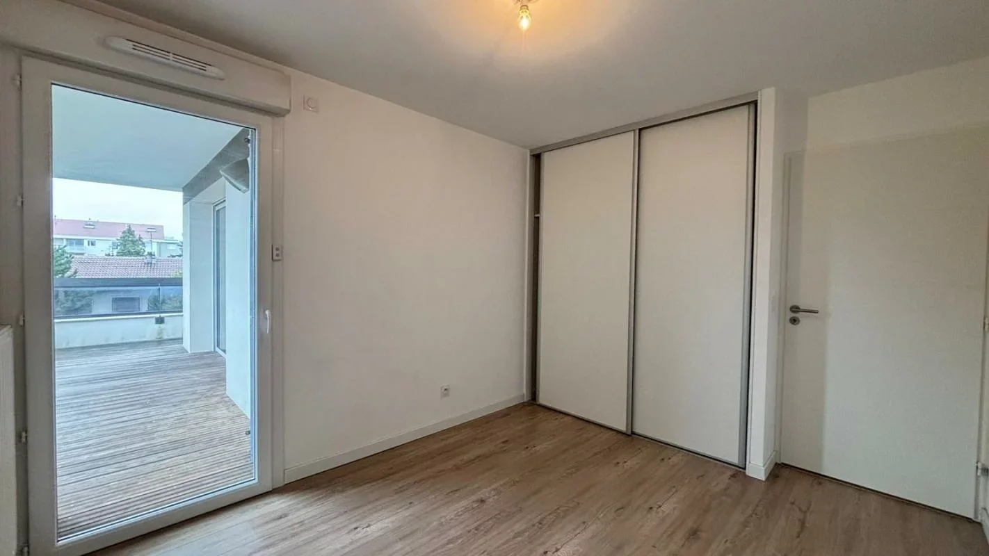 Flat Rue de la République in Ville-la-Grand