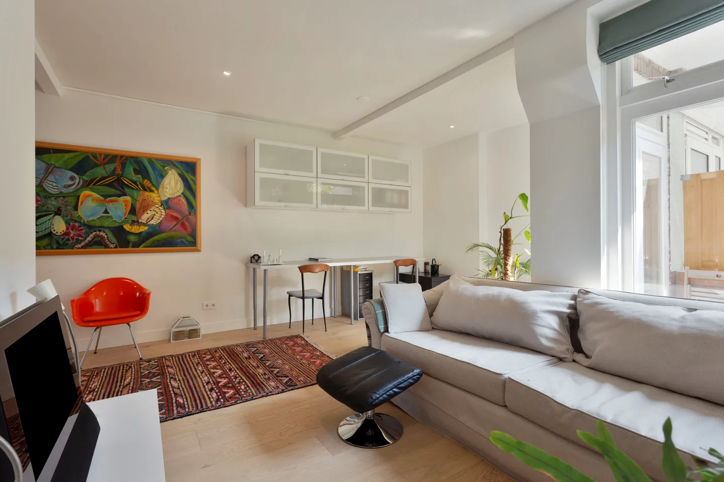 Flat Tasmanstraat in Amsterdam