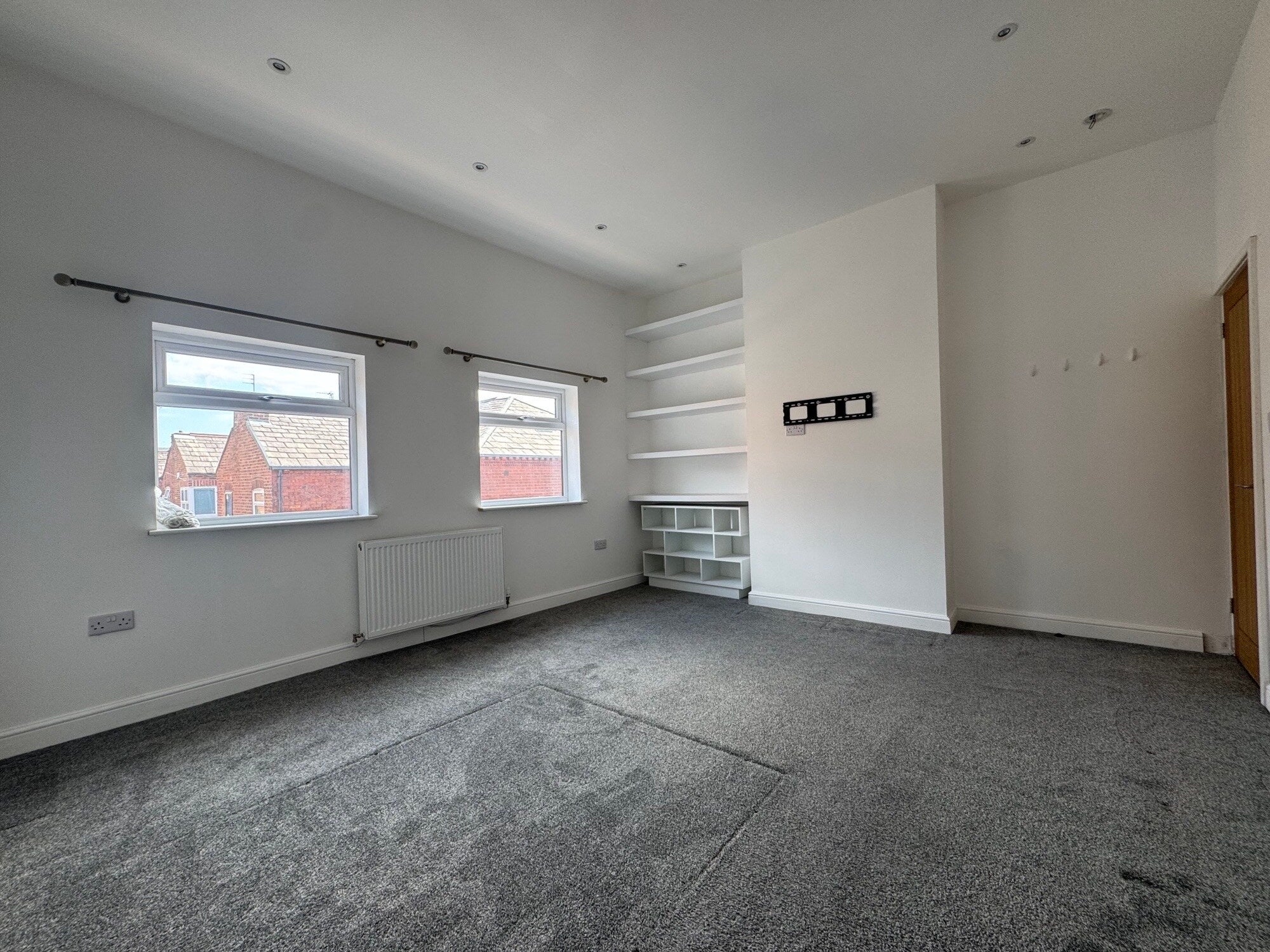 Flat Upper George Street in Manchester