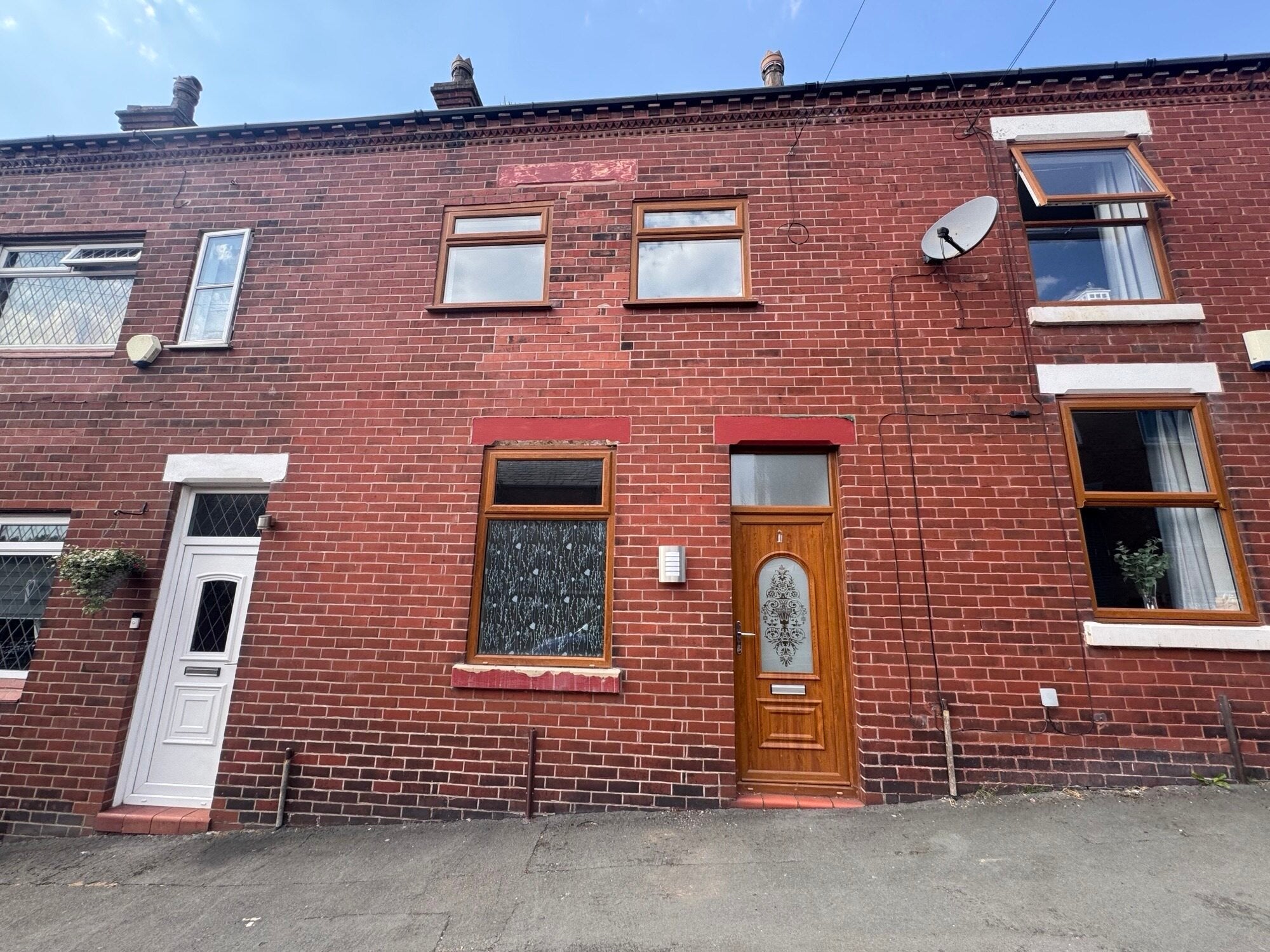 Flat Upper George Street in Manchester