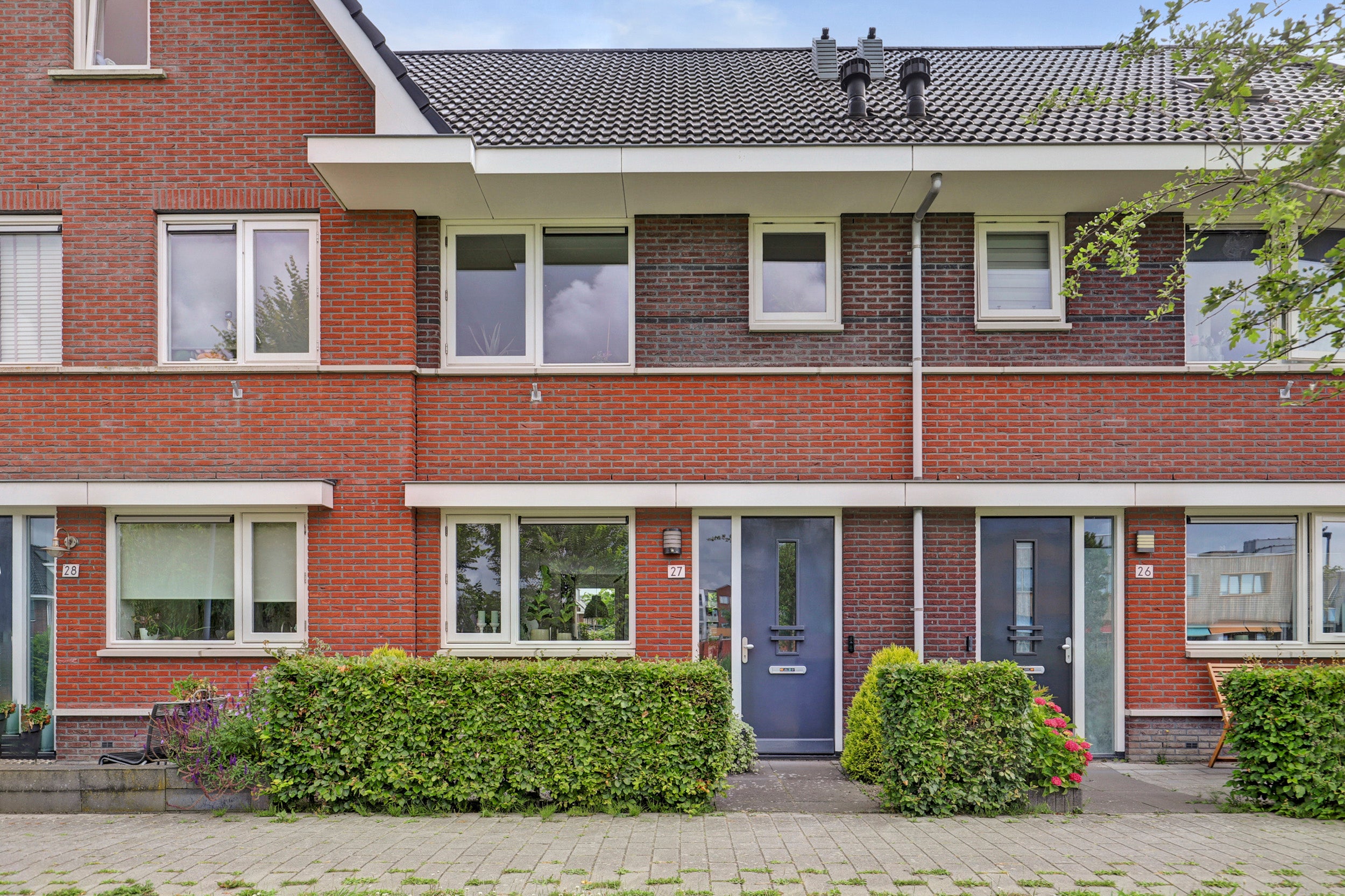 Huis P. van der Meerschstraat 27 in Zwaag