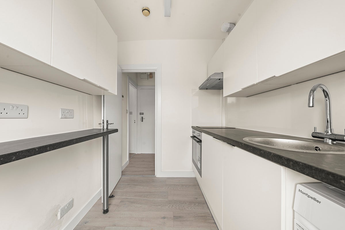 Flat Portnall Road in City of Westminster