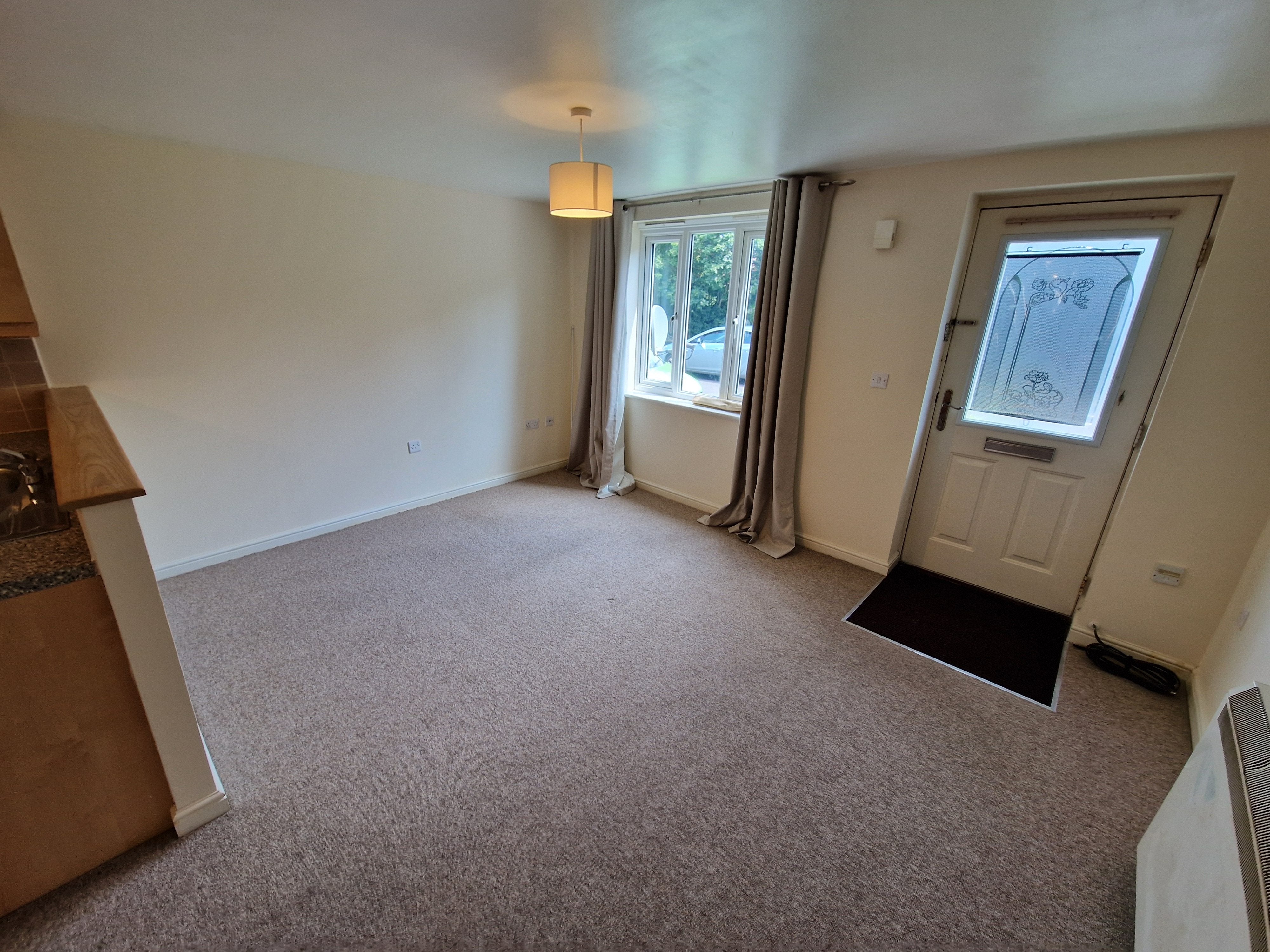Flat Cavalier Close in Bridgwater