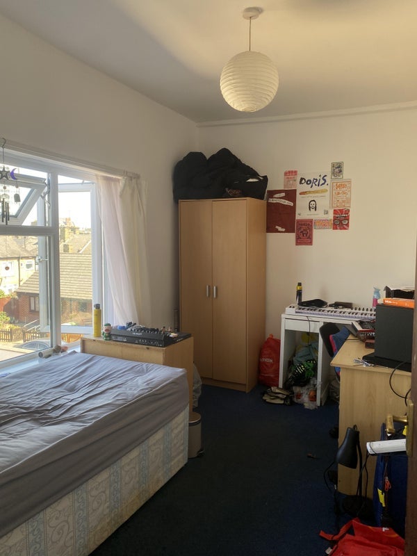 Room Chesterton Road in Greater London