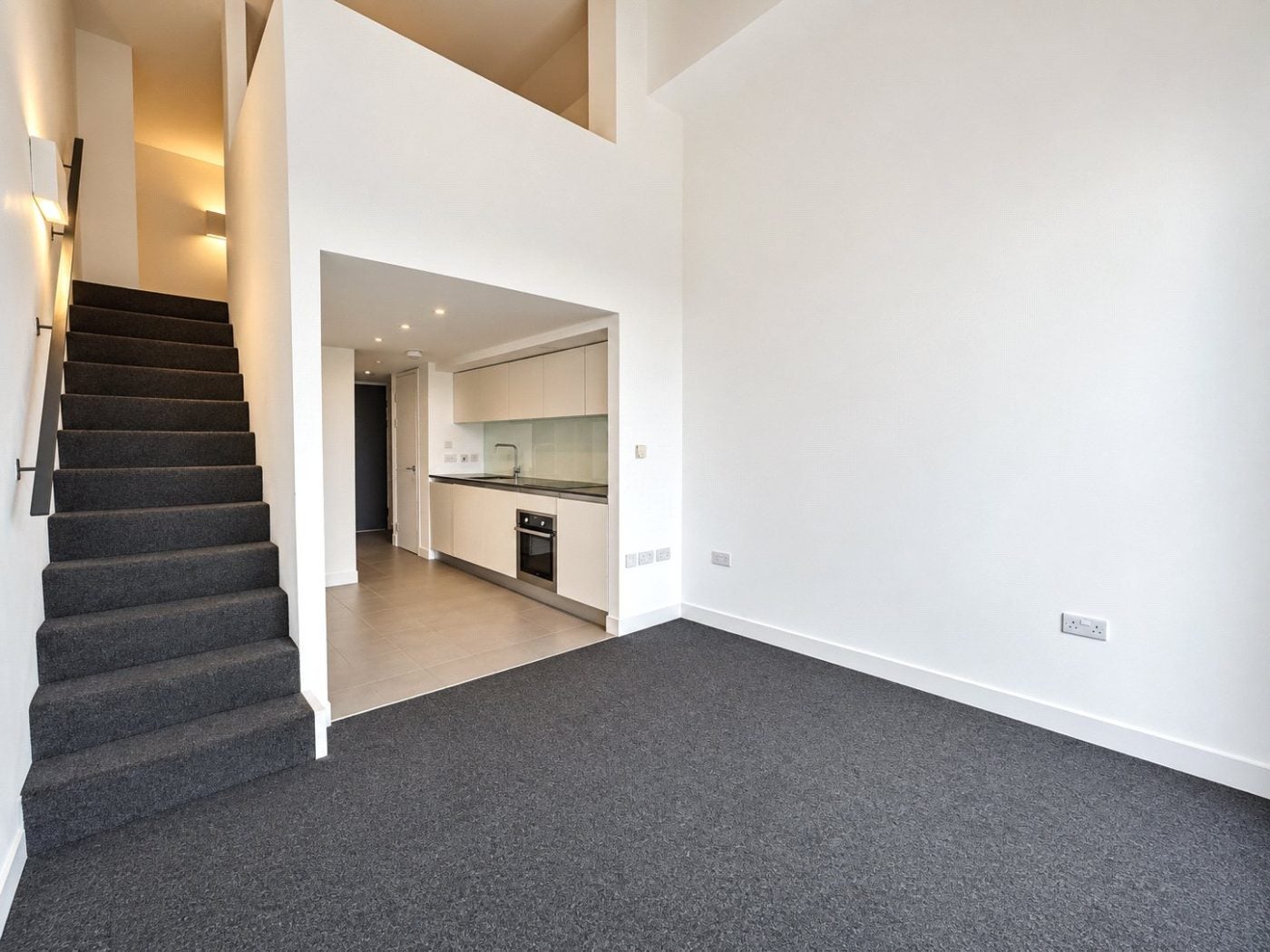 Flat Wills Way in Bristol