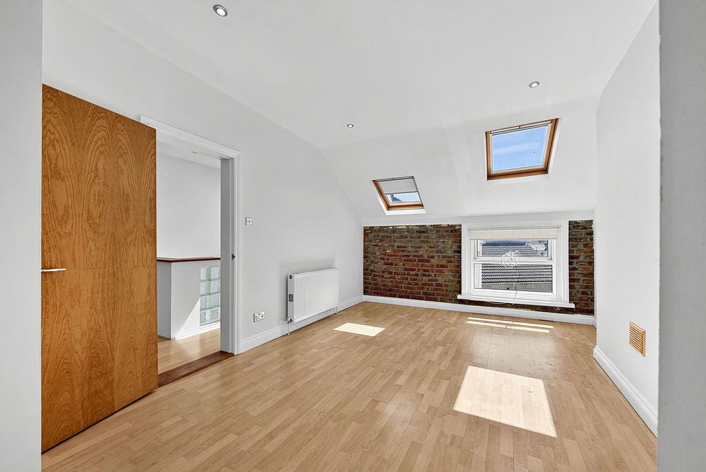 Flat Granada Road in Portsmouth