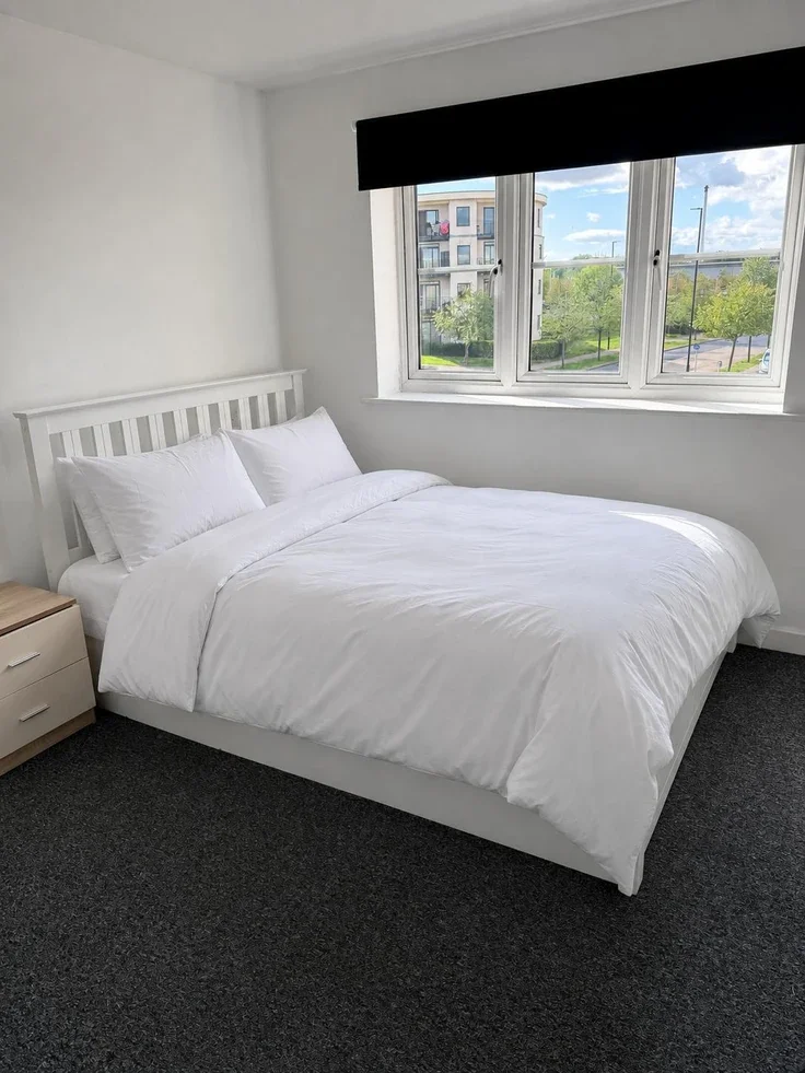 Flat Aldermoor Lane in Coventry