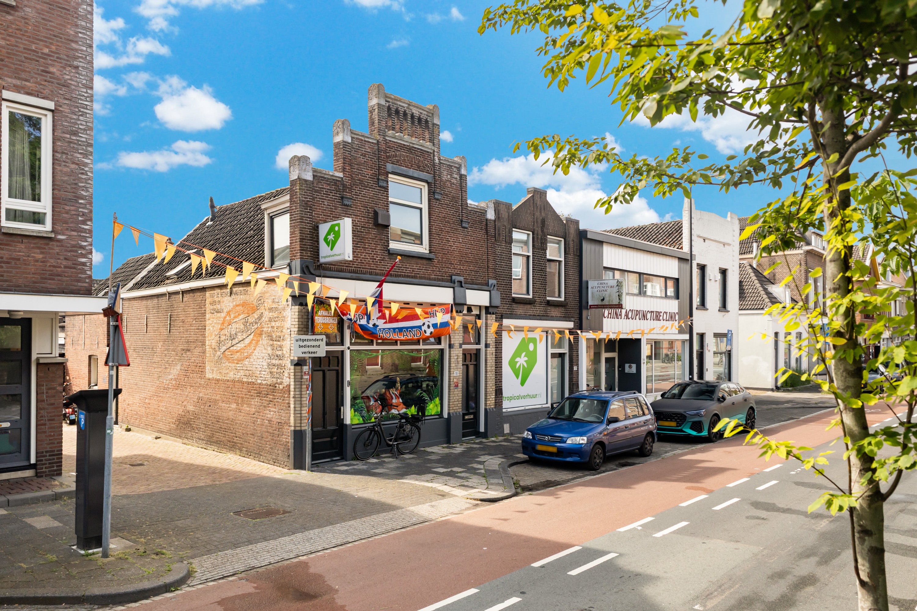 Huis Toulonselaan 118 120 in Dordrecht