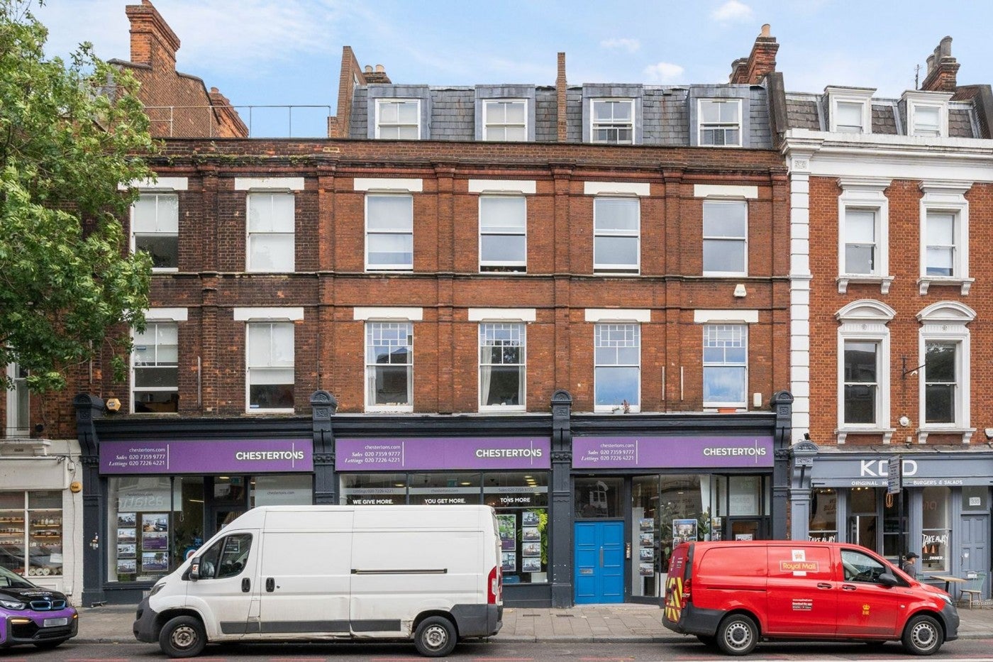 Flat Upper Street in Greater London