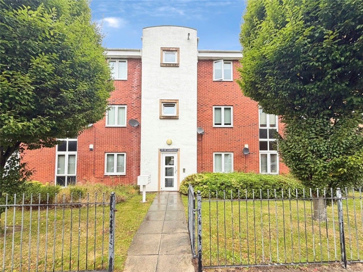 Flat Fleming Road in Liverpool