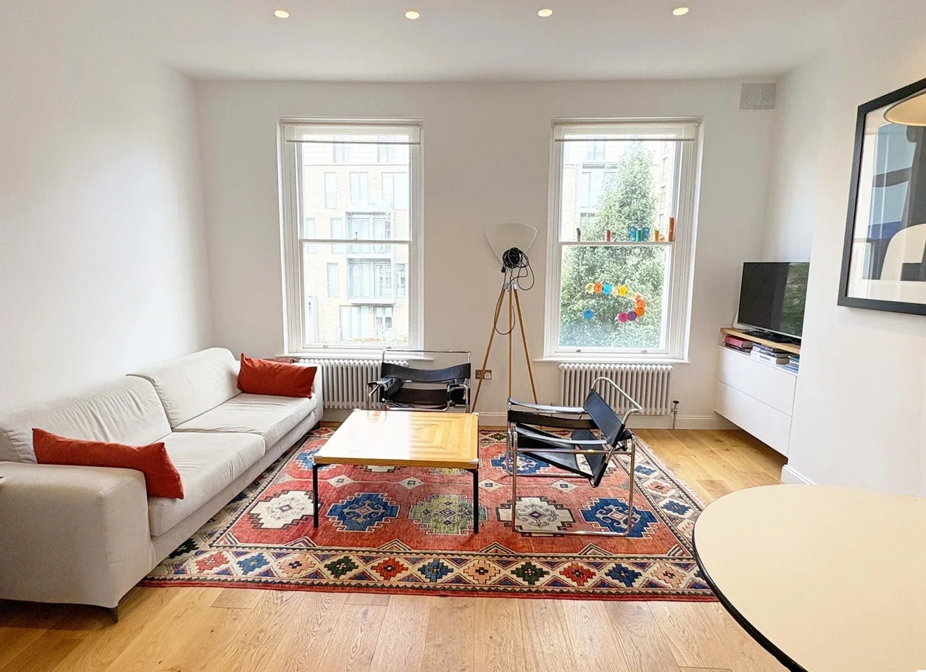 Flat Kilburn Park Road in City of Westminster