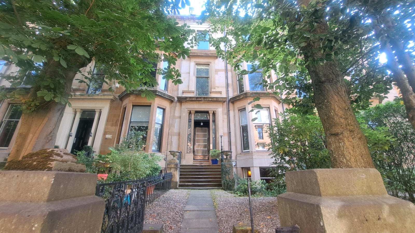 Flat Turnberry Road in Glasgow