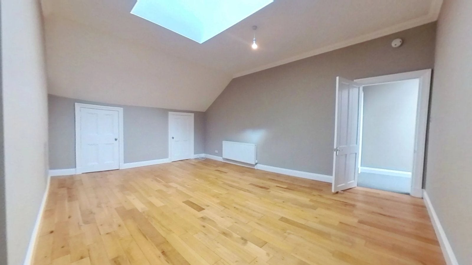 Flat Turnberry Road in Glasgow