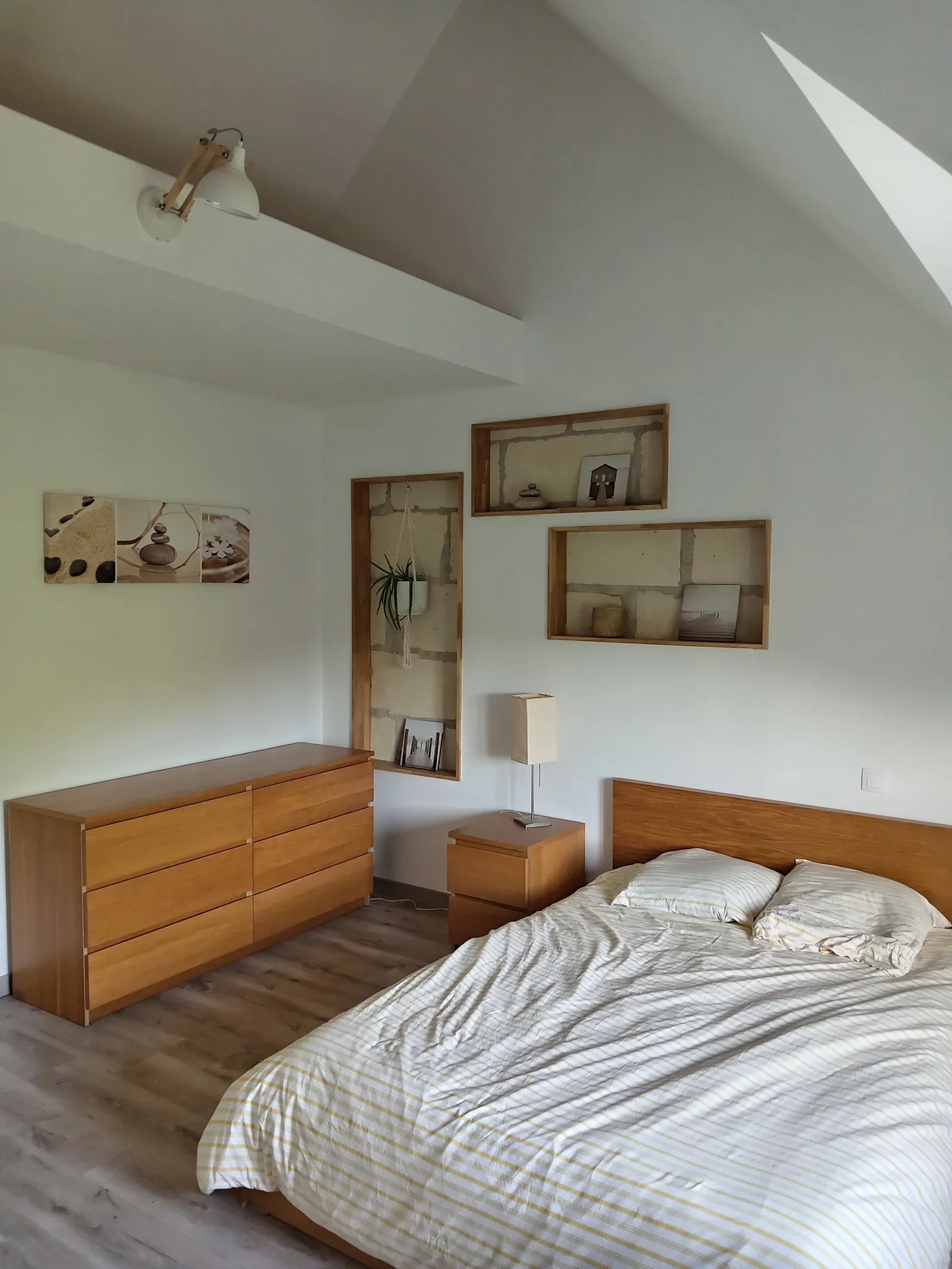 Room D 63 in Méhers