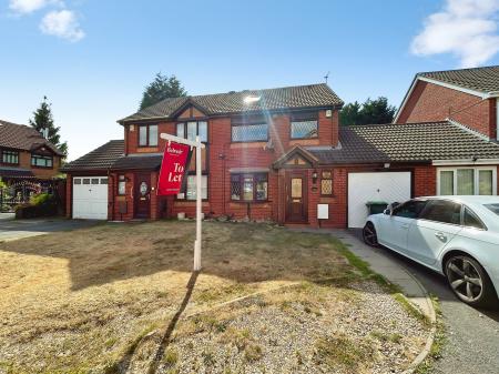 House Jenny Close in Sandwell