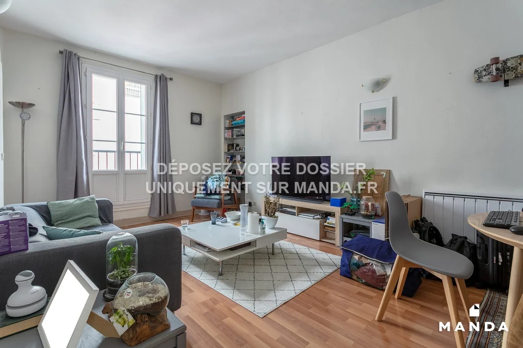 Appartement Rue Violet à Paris