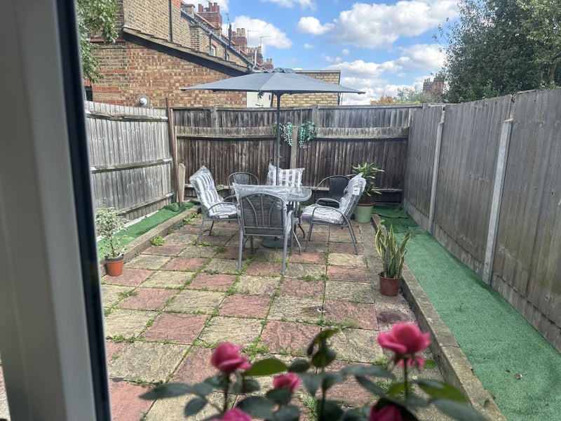 Room Vincent Road in Greater London