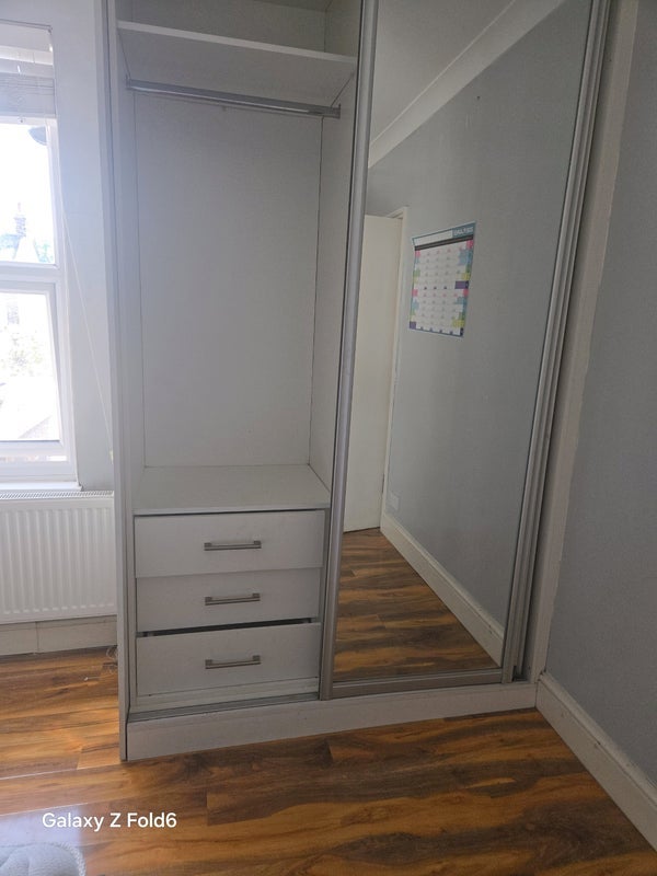 Room Macaulay Road in Greater London