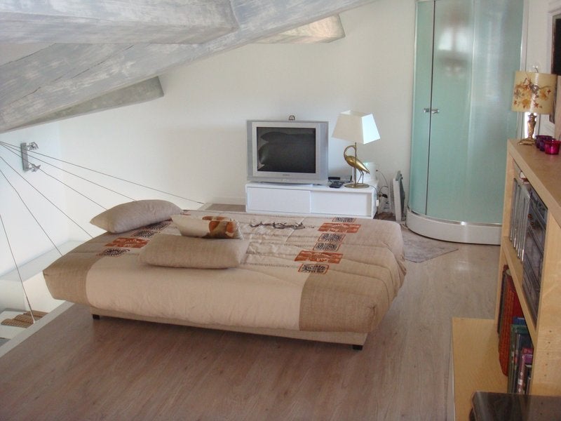 Flat Chemin de la Croix de Garlaban in Aubagne