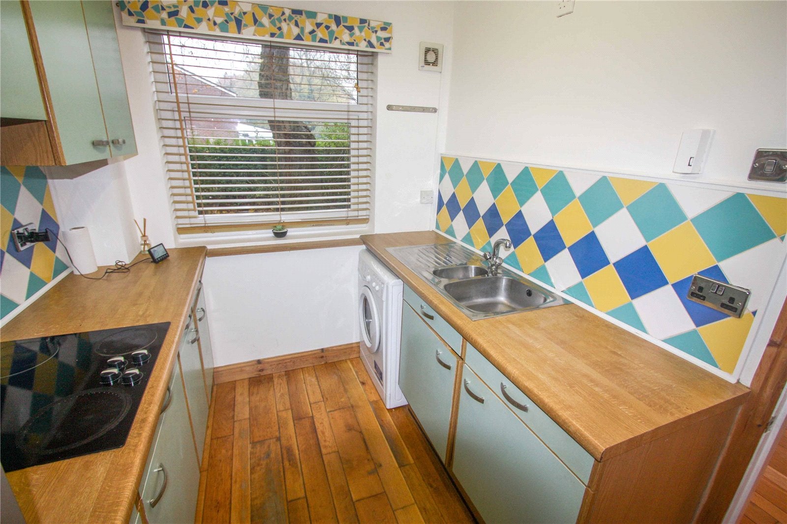 Flat Cholmondeley Road in Salford