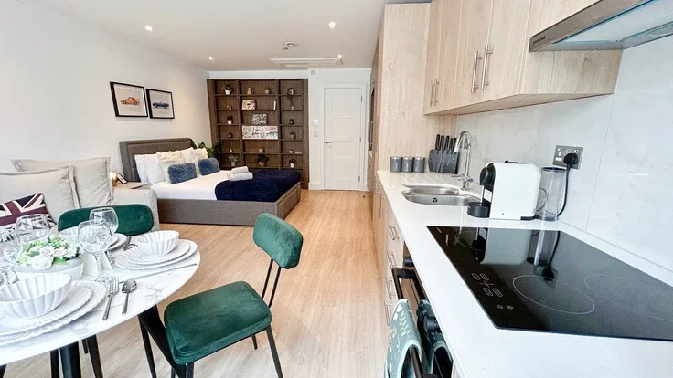 Flat Frampton Street in City of Westminster