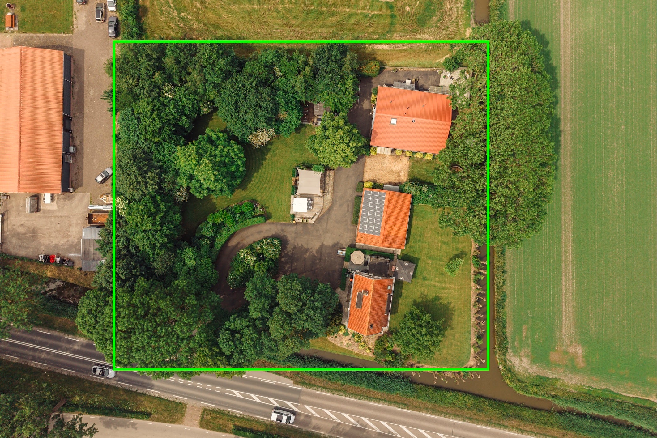 Huis De Hout 46 in Hem