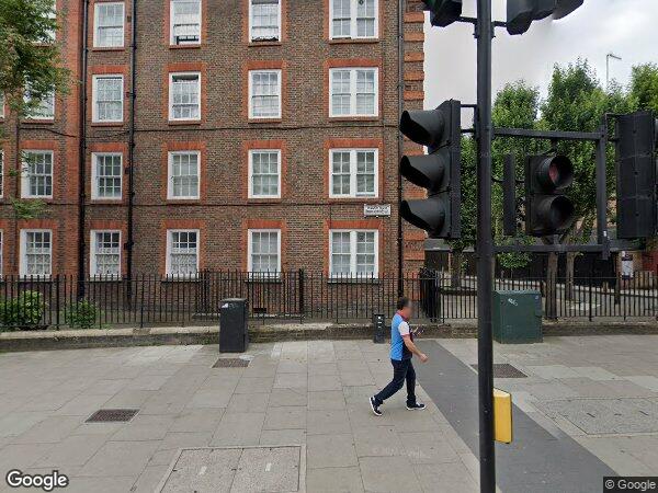 Flat Fulham Palace Road in Greater London