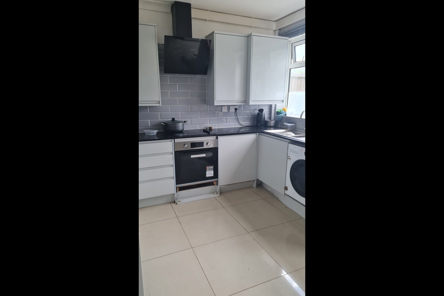 Room Broad Walk in Greater London