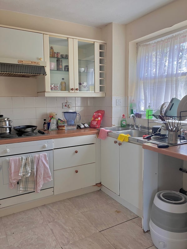 Flat Barker Drive in Greater London