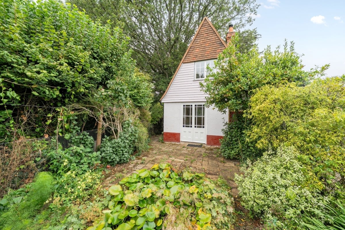 House Old Bix Road in South Oxfordshire
