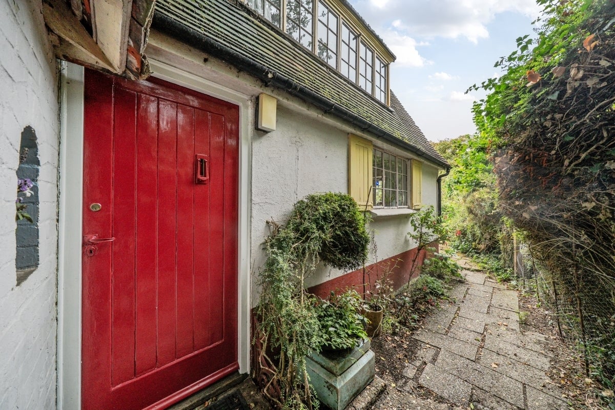 House Old Bix Road in South Oxfordshire
