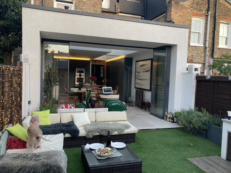 Room Franche Court Road in Greater London