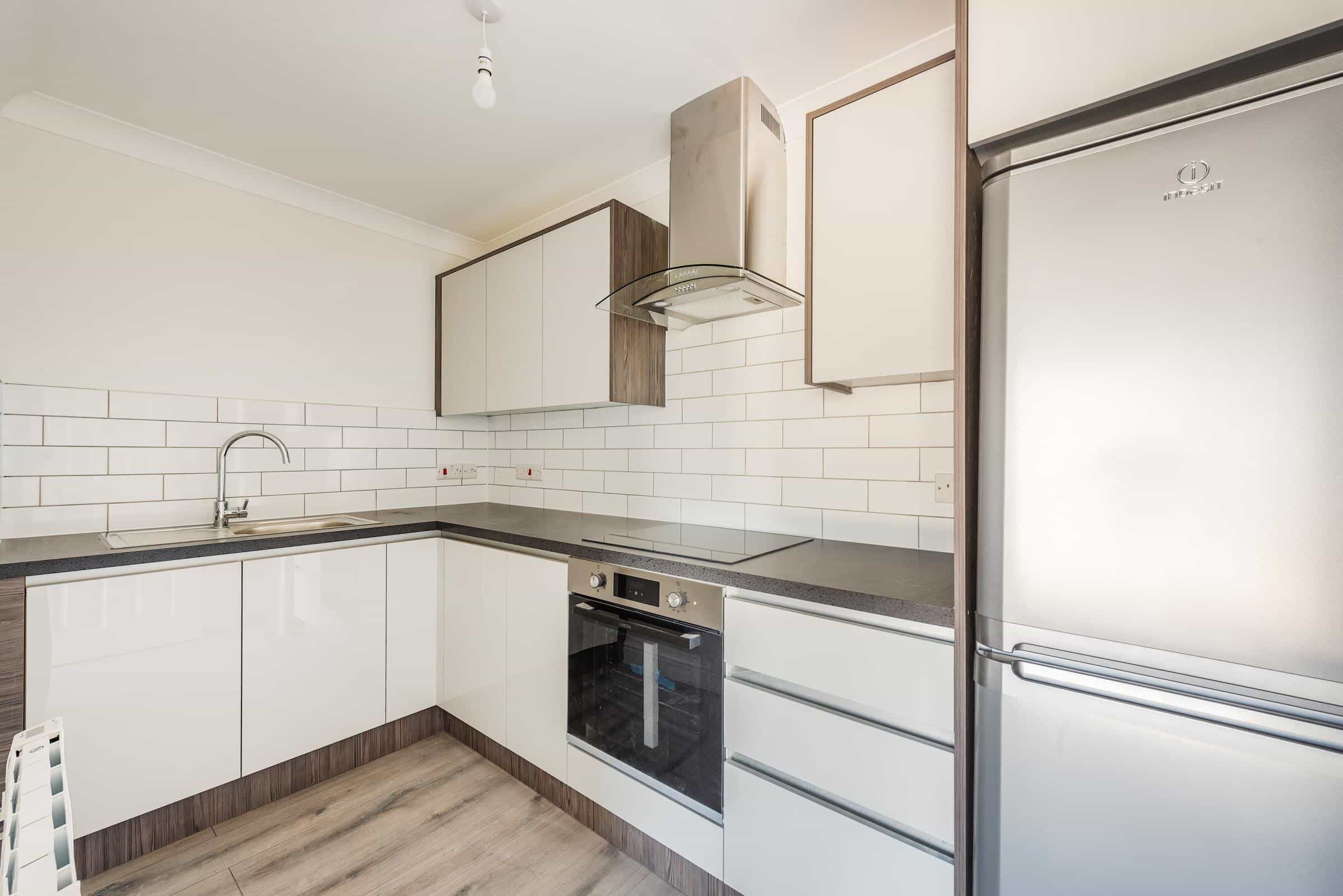 Flat Kingston Road in Greater London