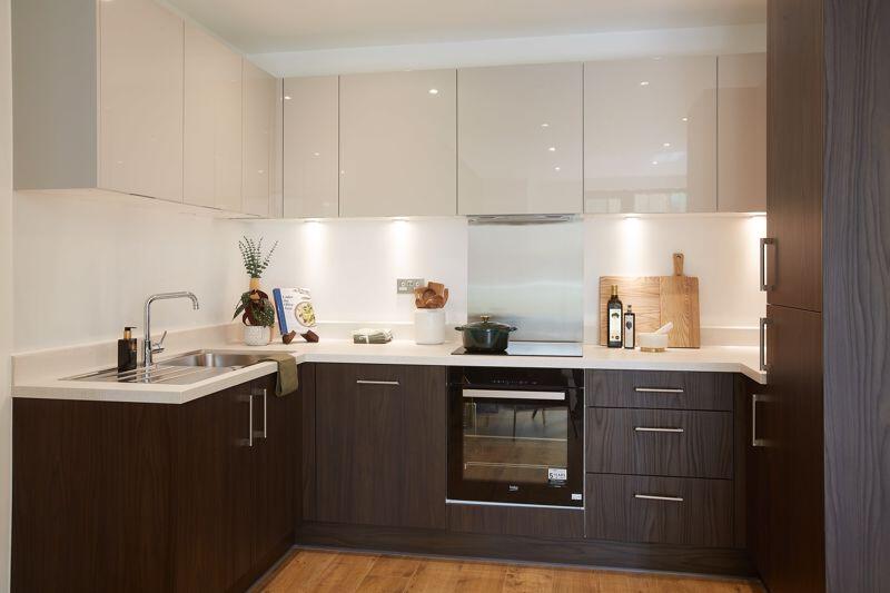 Flat Rookery Way in London