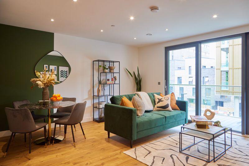 Flat Rookery Way in London