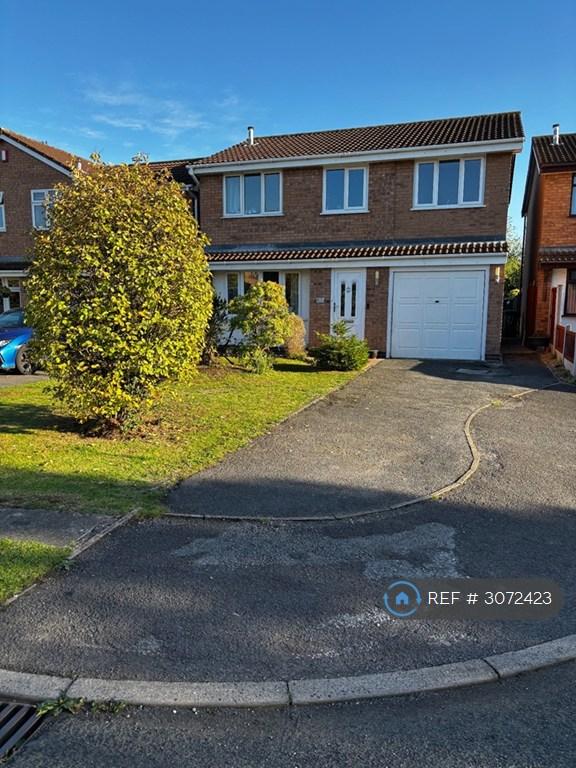 House Becconsall Drive in Crewe