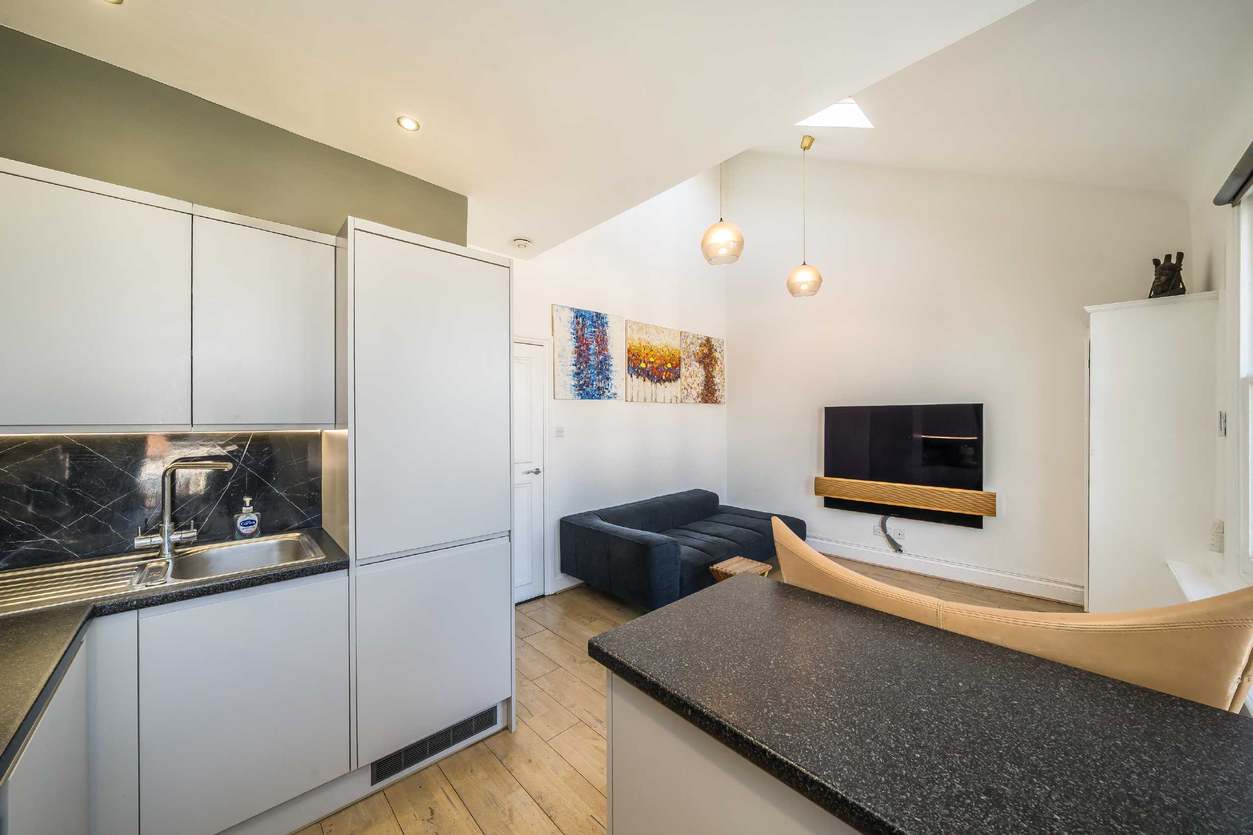 Flat Wandsworth Road in Greater London