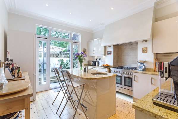 House Alfriston Road in Greater London