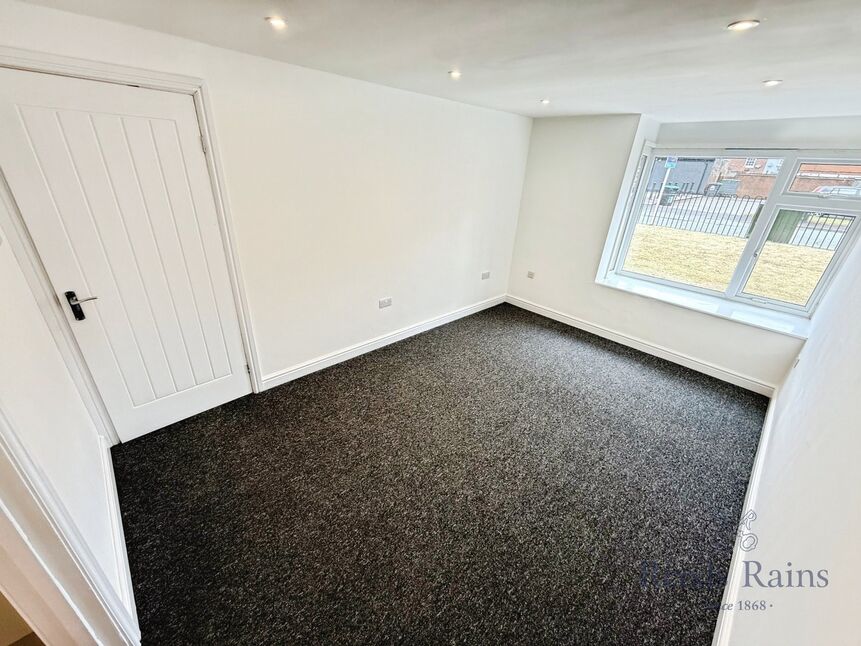 Flat Gordon Street in Newcastle-under-Lyme