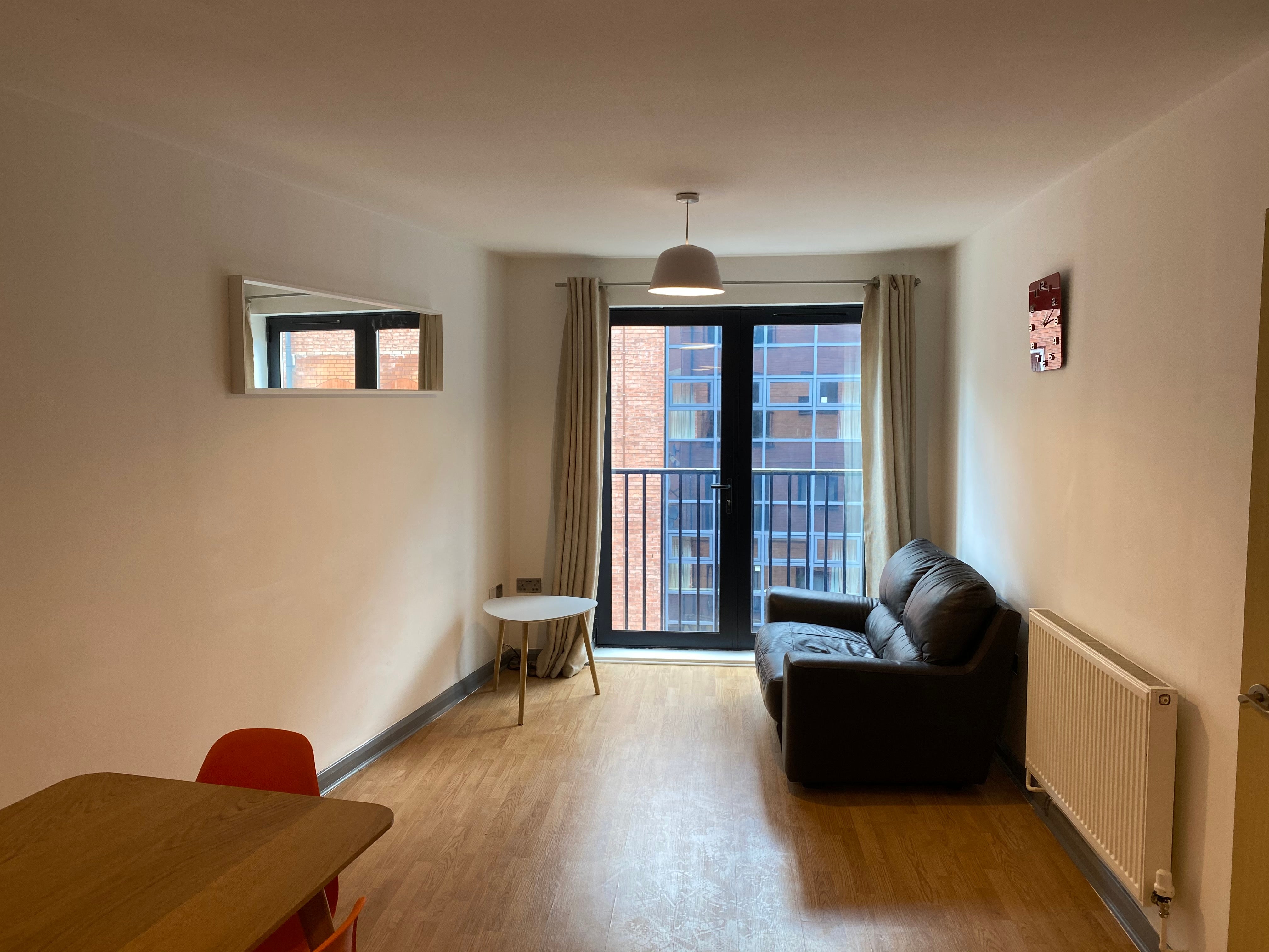 Flat Tarragon Road in Leicester