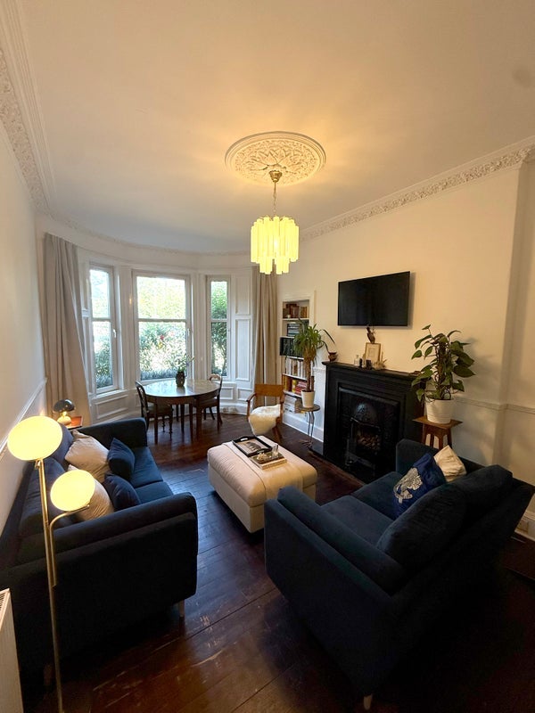 Room Ferry Road in City of Edinburgh