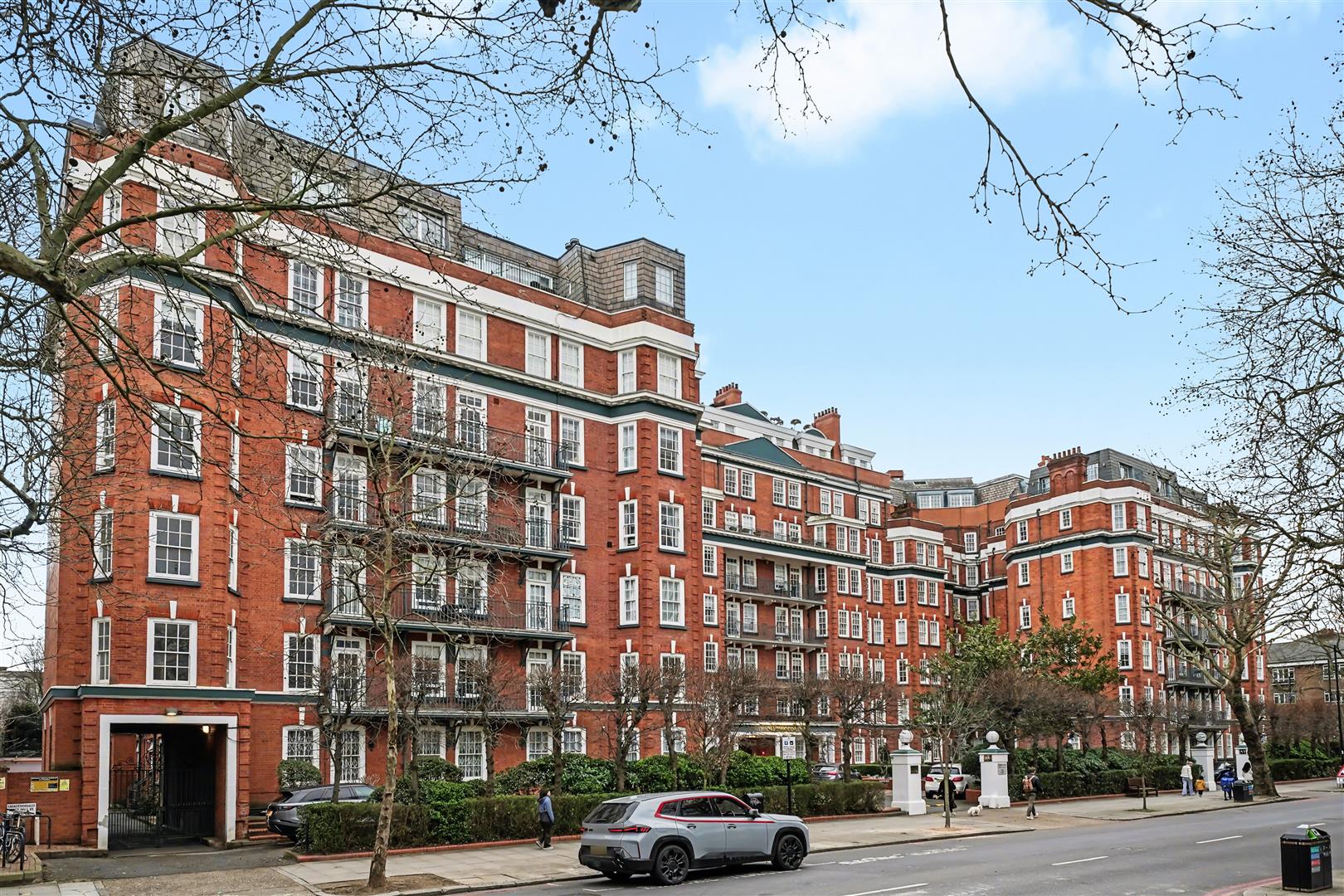Flat St John's Wood Road in City of Westminster