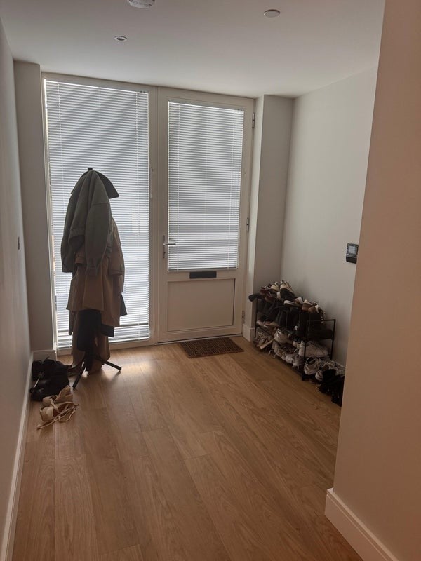 Room Summerstown in Greater London