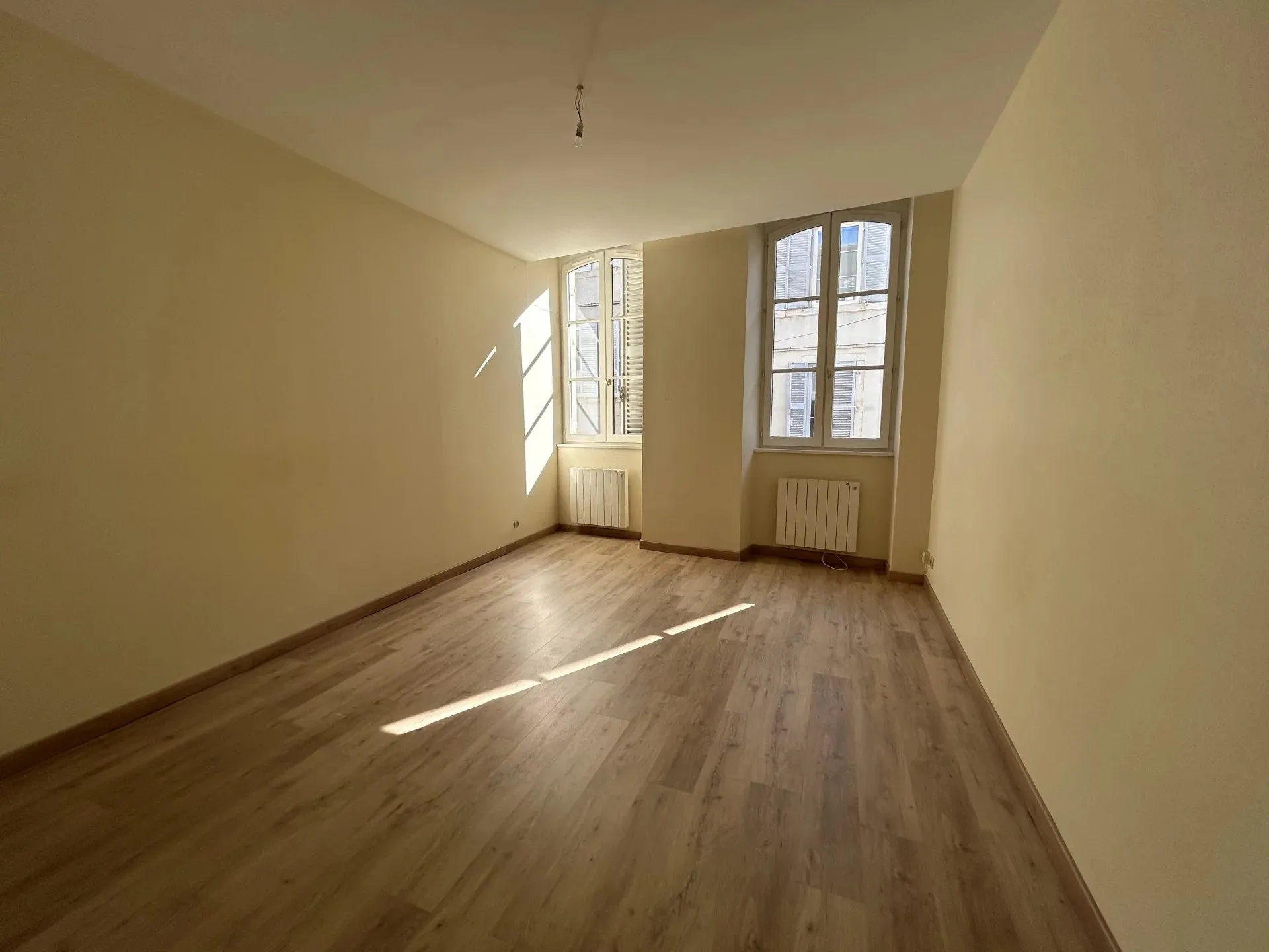 Appartement Rue Jean Jaurès à Lons-le-Saunier