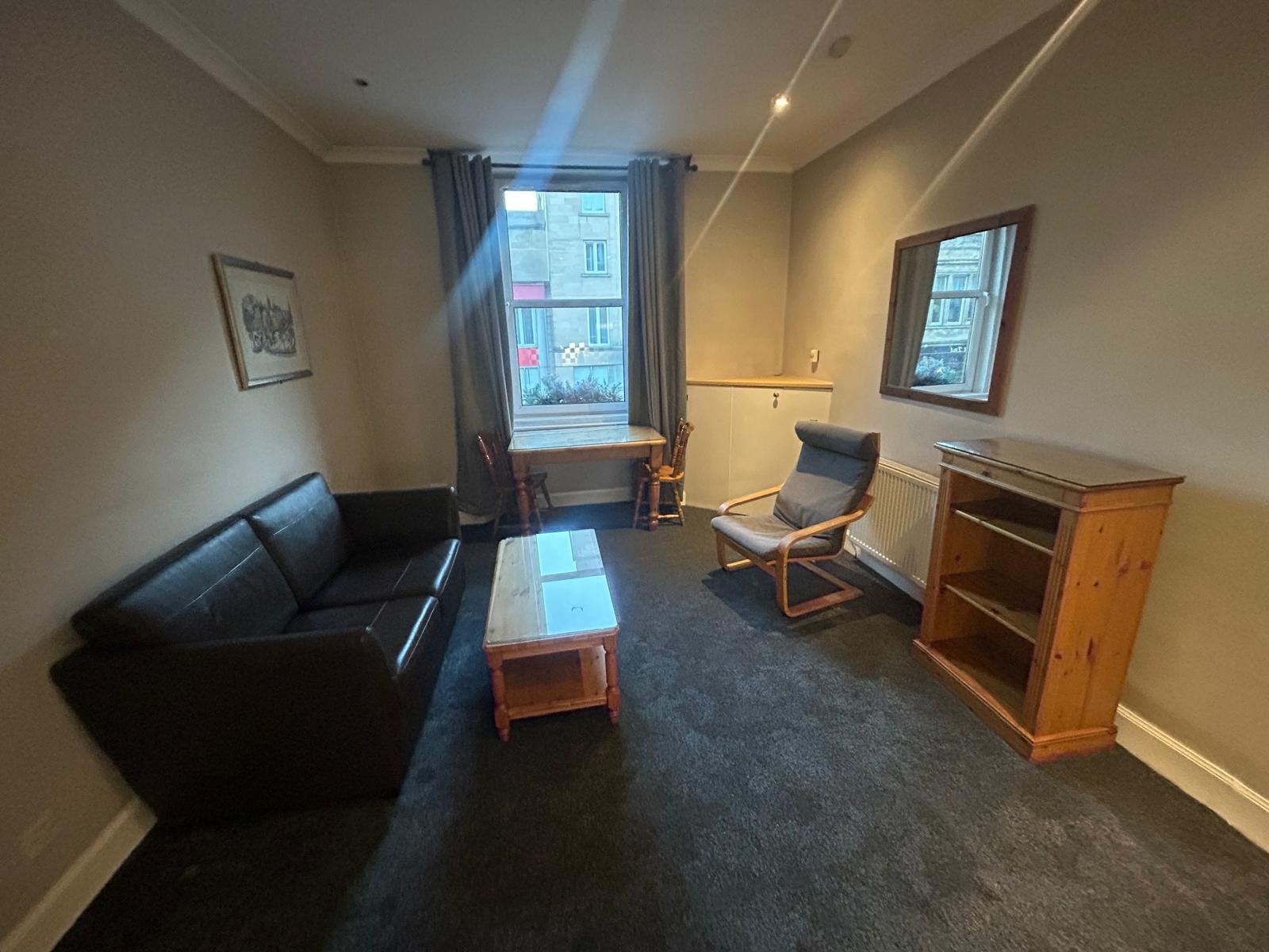 Flat Morrison Street in City of Edinburgh