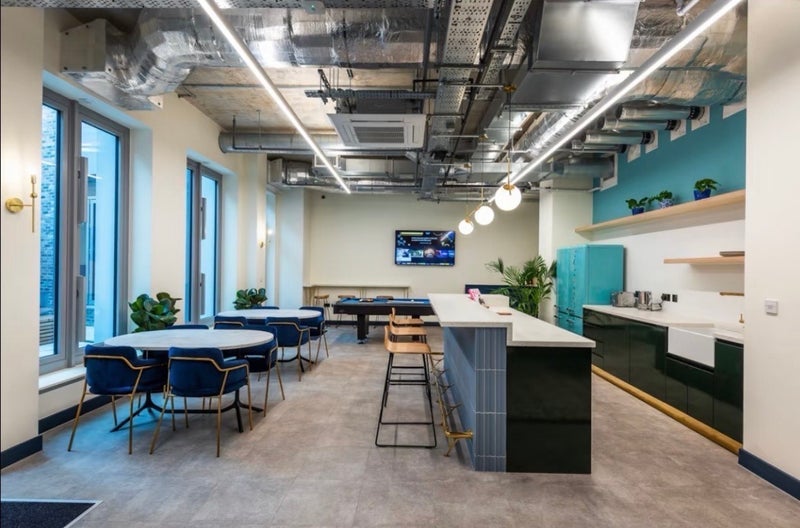 Room Achillies Close in Greater London