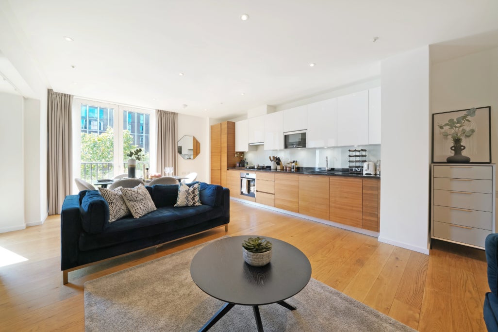 Flat Celebration Avenue in Greater London