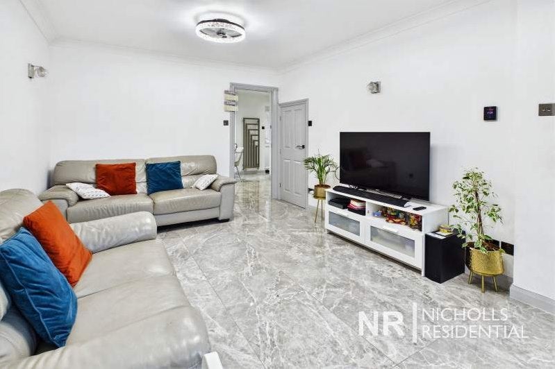 House Coppard Gardens in Greater London